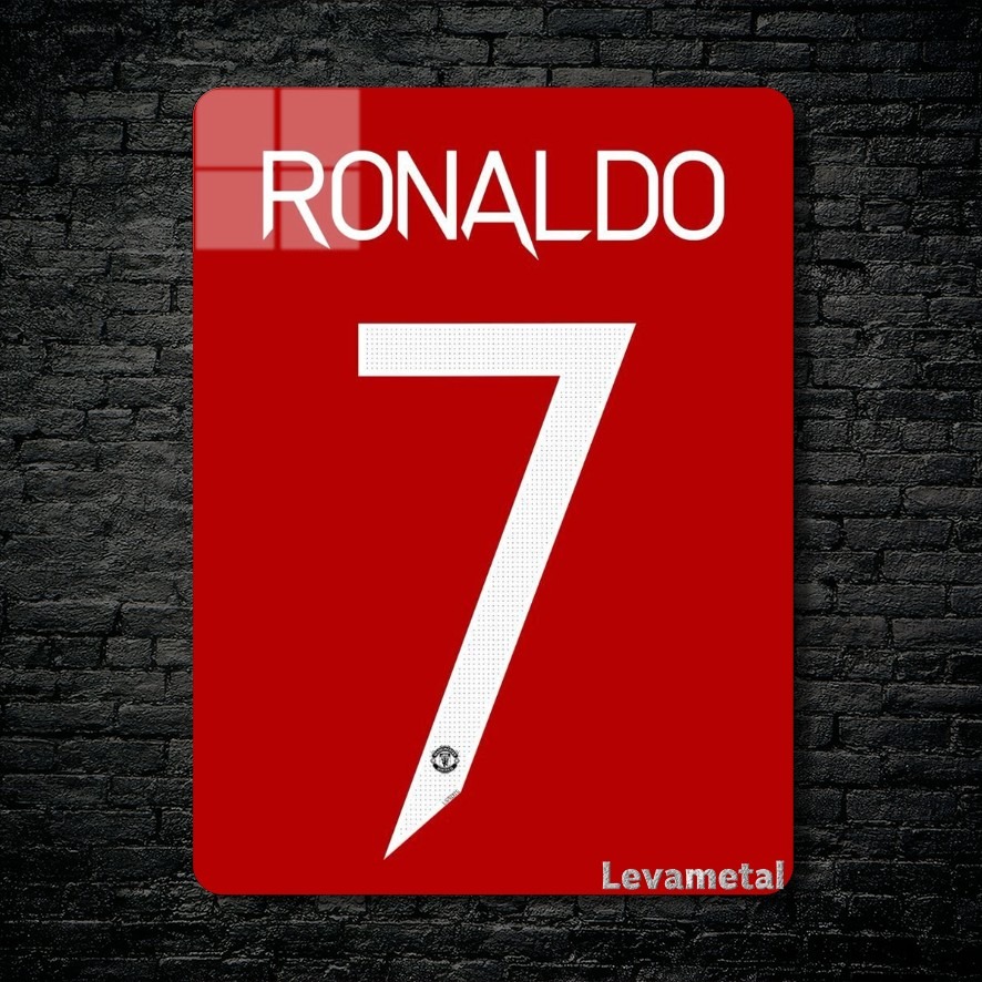 main-mockup-13989-1781757235.jpeg متال پوستر رونالدو Ronaldo با کد A-895 - Image 1